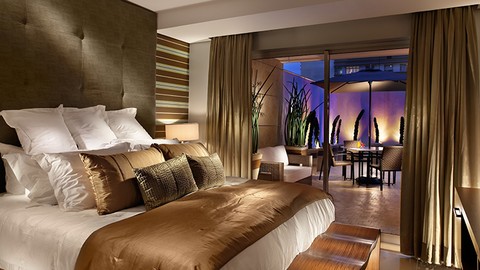 Creative Lighting for Interiors Photography