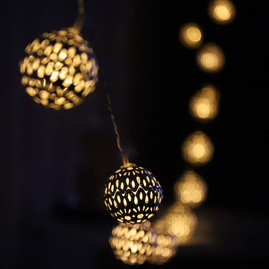 Moroccan Fairy Lights, Battery Operated, 20 Silver Metal Globe Lights with Timer for Home Decor, Wedding Party, Christmas, Indoor, Outdoor, 3m
