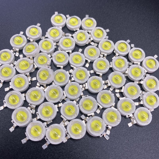 Perle Rare - 50pcs High Power led Chip Super Bright smd cob Emitters With Diode 1W Bulb Lamp Beads diy Lighting For Projector Light
