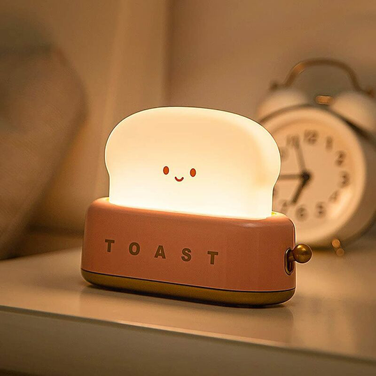 Aougo - Toast Bread led Night Light, Cute Night Light usb Rechargeable and Timer Nightlight Funny Kawaii Portable Bedroom Bedside Sleep Lamp Dorm