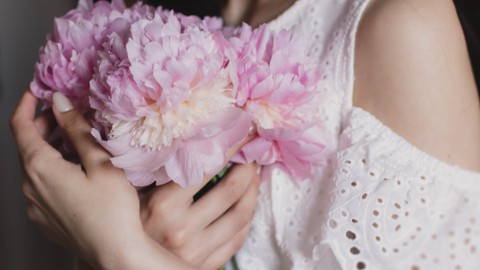 Corso di floriterapia per la salute della donna