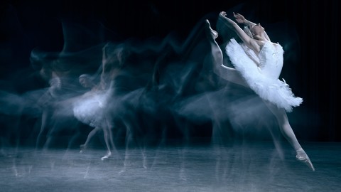 Open Flash: Mastering light with this ghost-trails technic