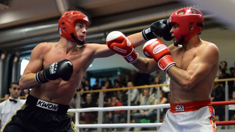Effektive Kampfvorbereitung am Boxsack (Kickboxen, Boxen)