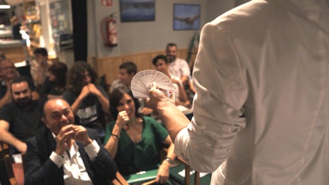 Complete Magic MASTERCLASS: Amaze People With Magic Tricks!
