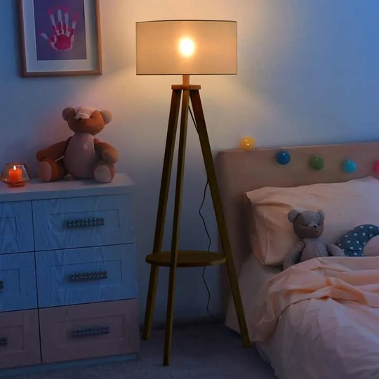 HOMCOM Floor Lamp Bedside Light Free Standing Tripod Holder Storage Shelf Linen