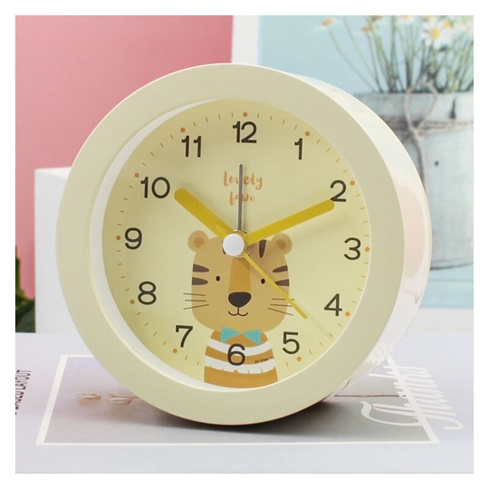 Aougo - Non-Ticking Alarm Clock for Kids, Kids Alarm Clock with Night Light, Bedroom, Bedside, Cute Cartoon, Battery Powered (Yellow)