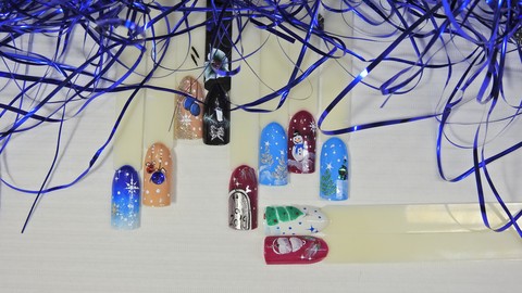Nail art - Christmas Designs on nails